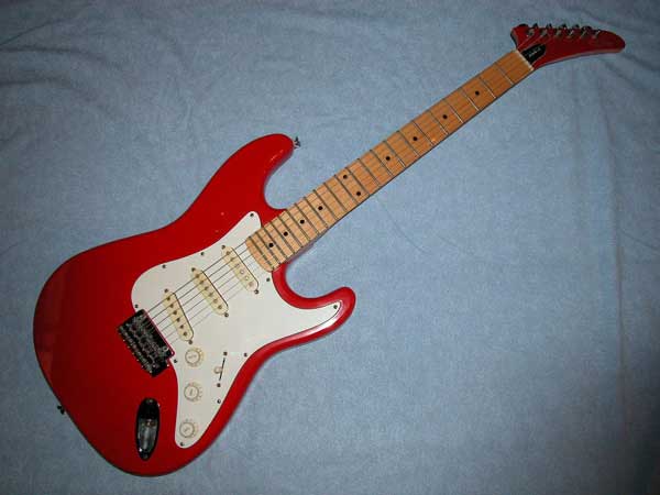 strat_red_front_b.jpg